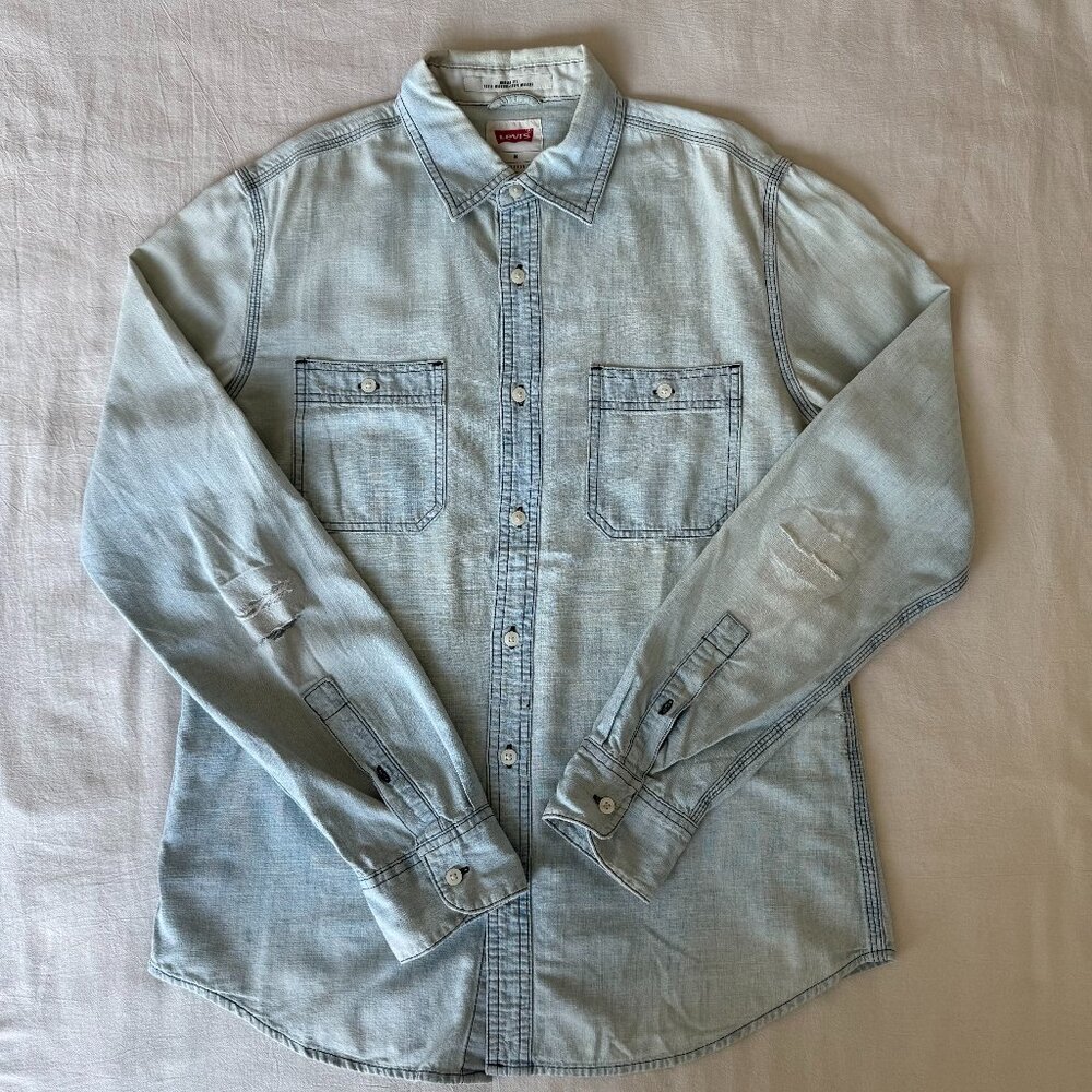 Levi's Contrast Stitch Modern Fit Cotton Button Down - M